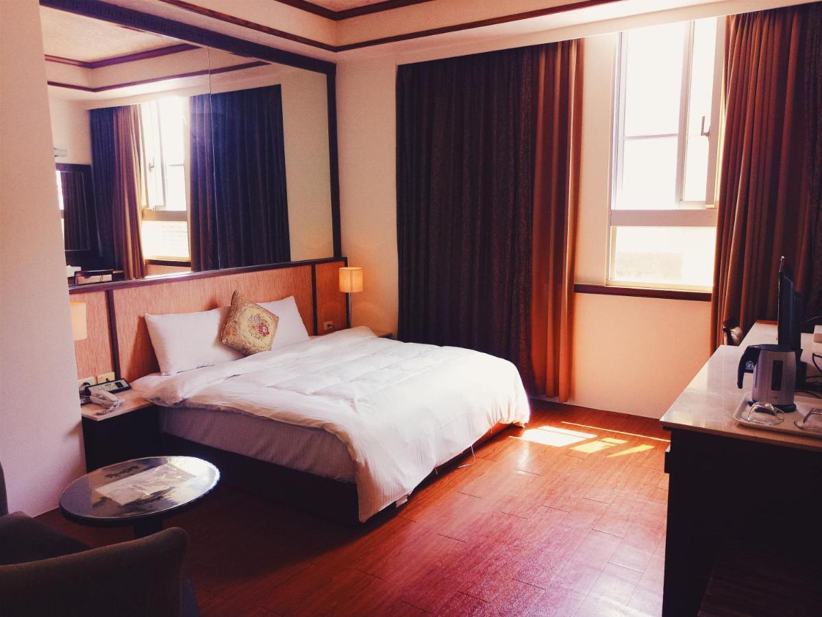 玉泉旅館 Jiaoxi Zewnętrze zdjęcie